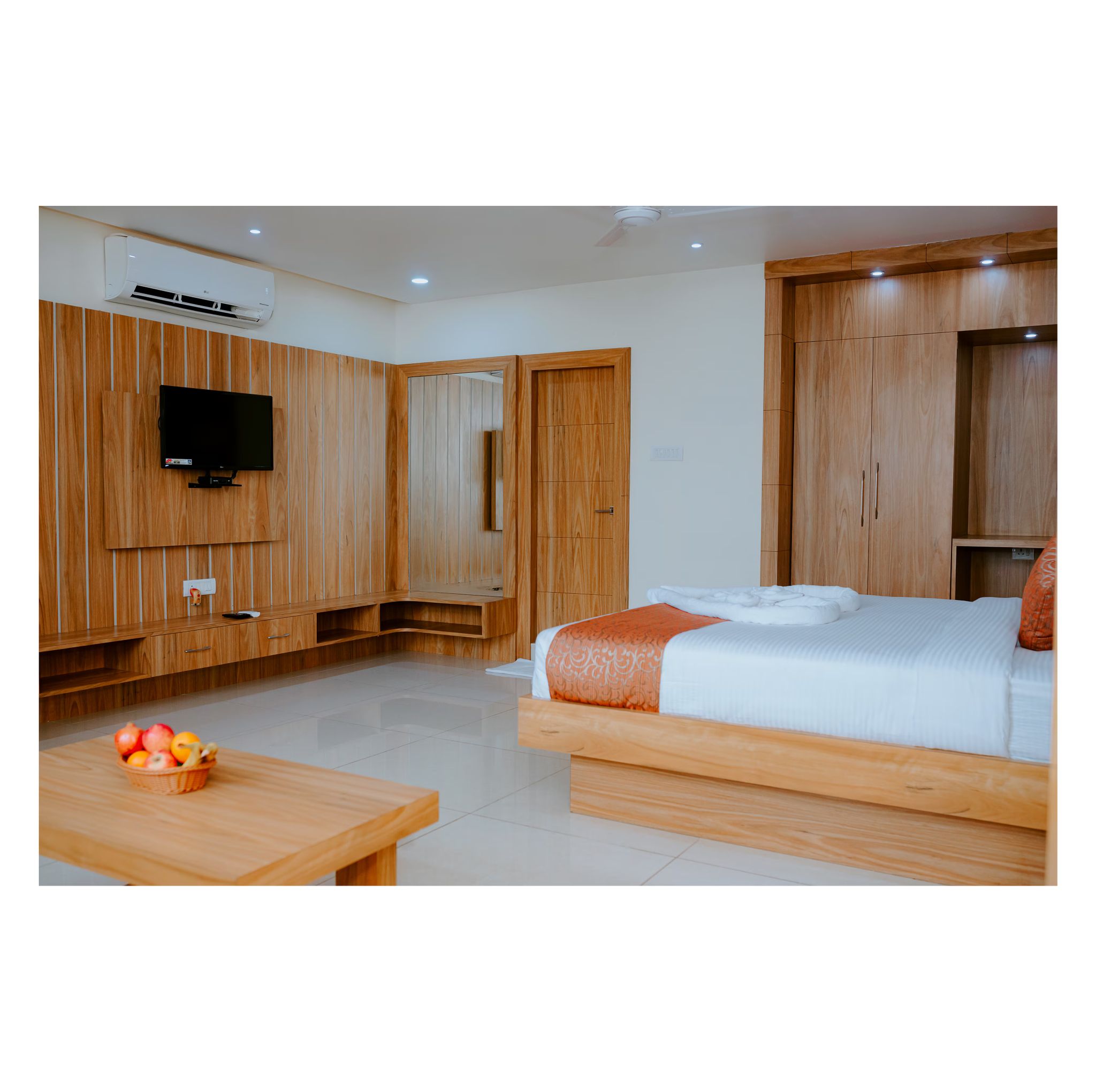 Hotel Teesta Stays, Rampurhat Deluxe Room 5