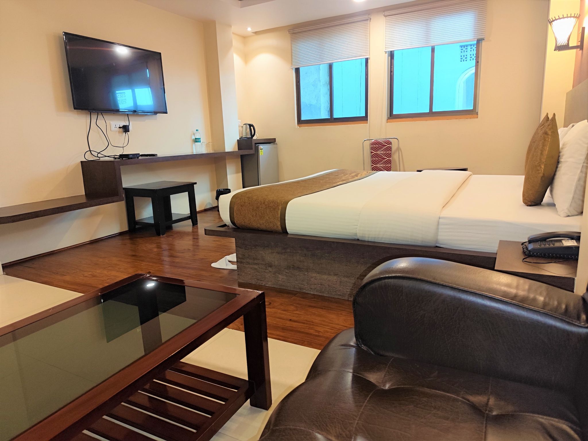 EXECUTIVE DELUXE AC KING