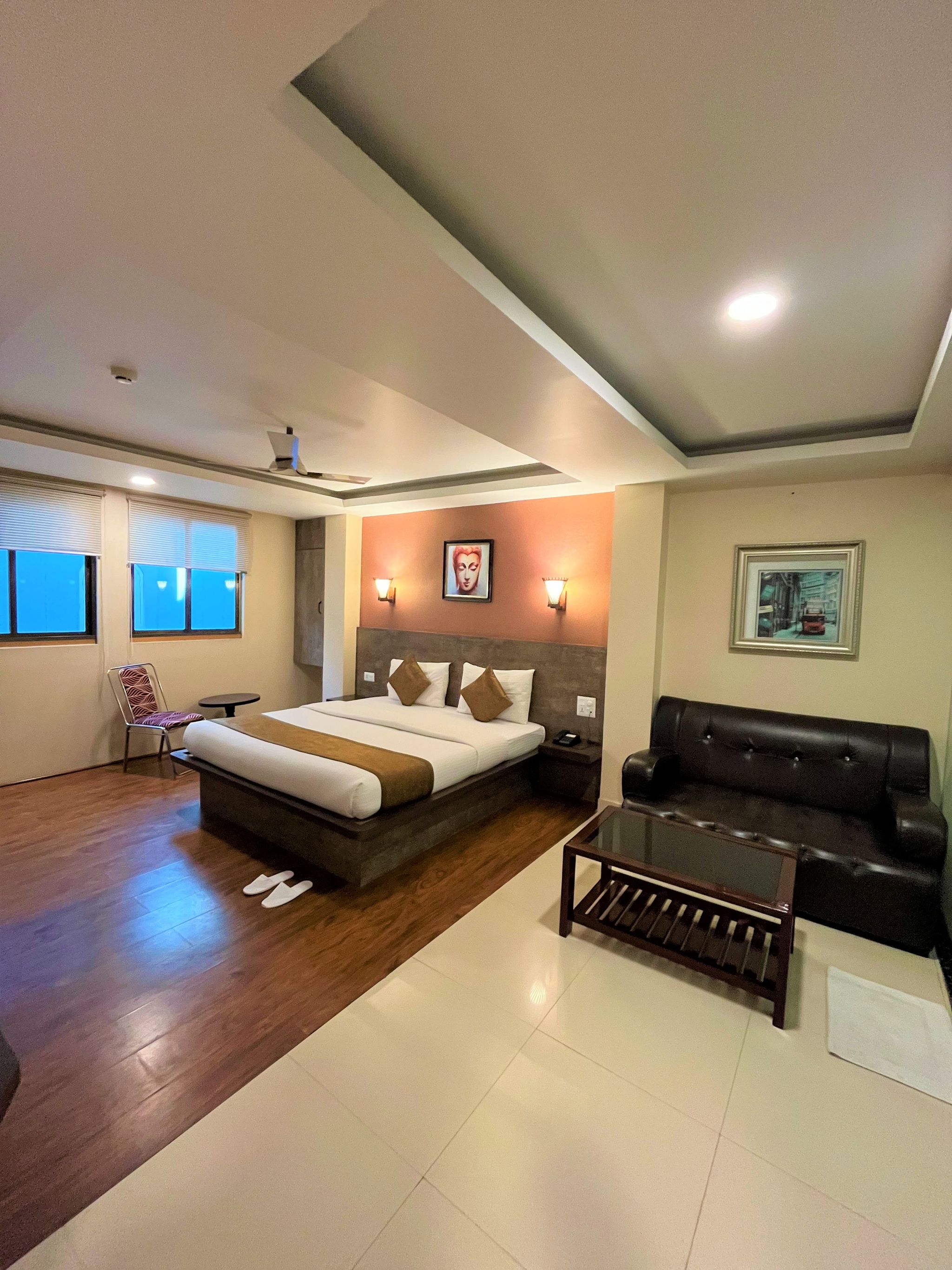 EXECUTIVE DELUXE AC KING