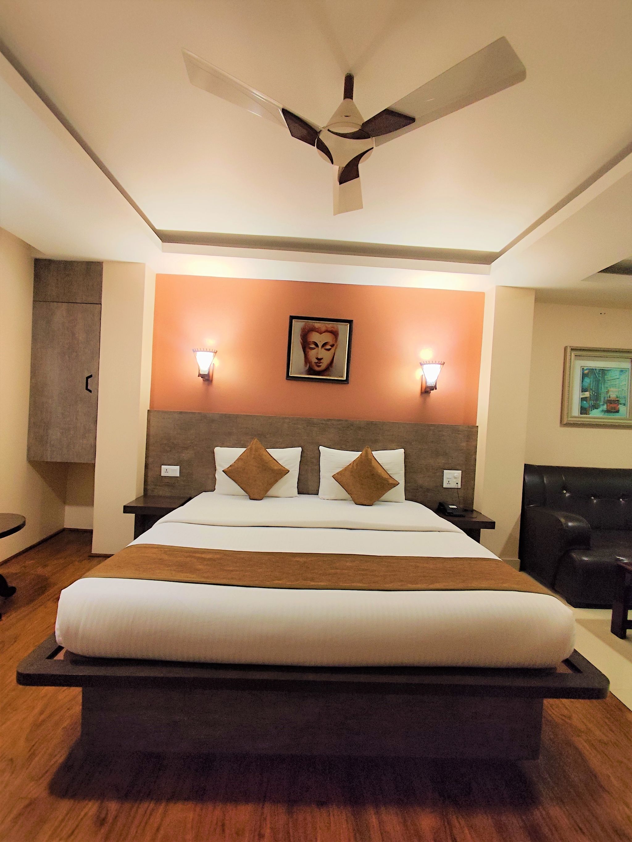 EXECUTIVE DELUXE AC KING