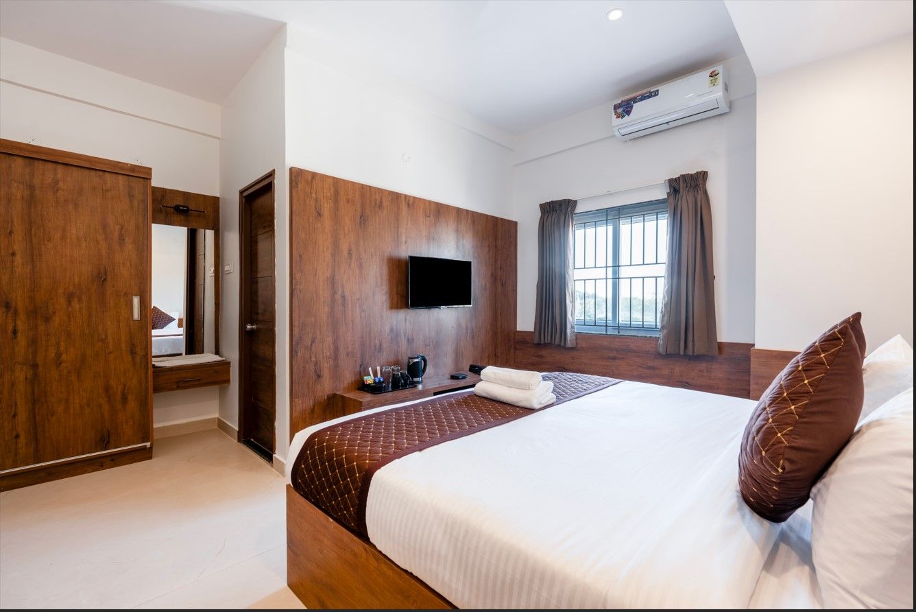 R D HOTELS Peenya Executive room 2