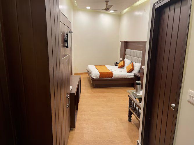 Siddharth Hotel, Roorkee Executive Ac Room 7