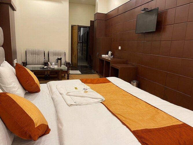 Siddharth Hotel, Roorkee Executive Ac Room