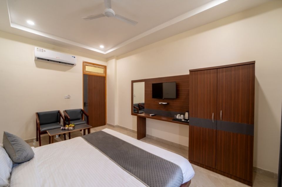 Standard Double Bed Room