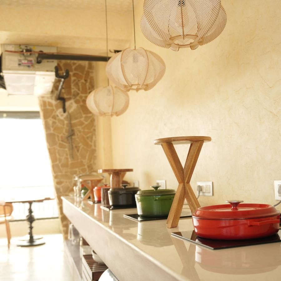 Food & Dining