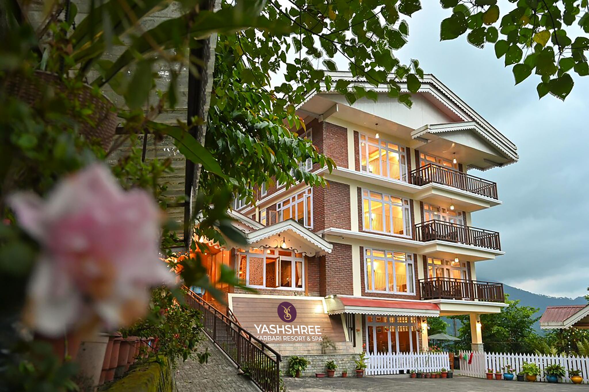 Yashshree Karbari Resorts & Spa