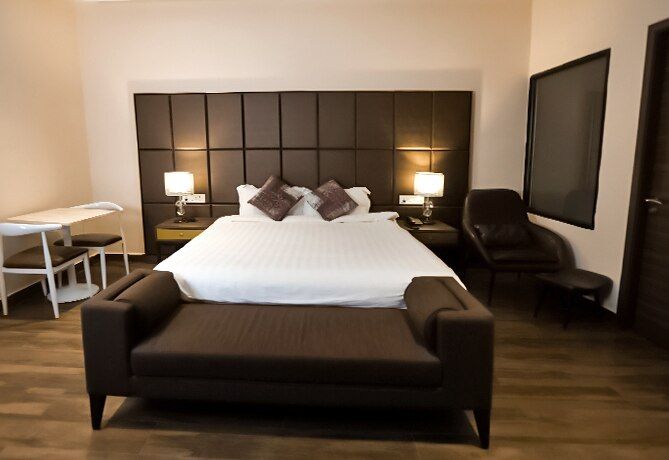 Junior Suite Rooms