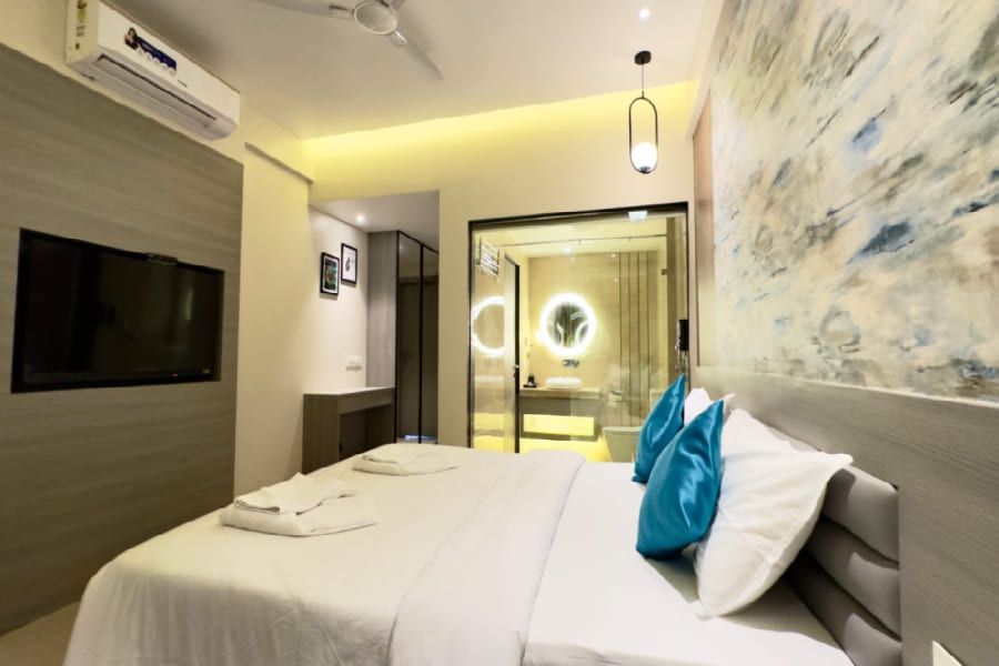 Deluxe (NON - SEA VIEW)