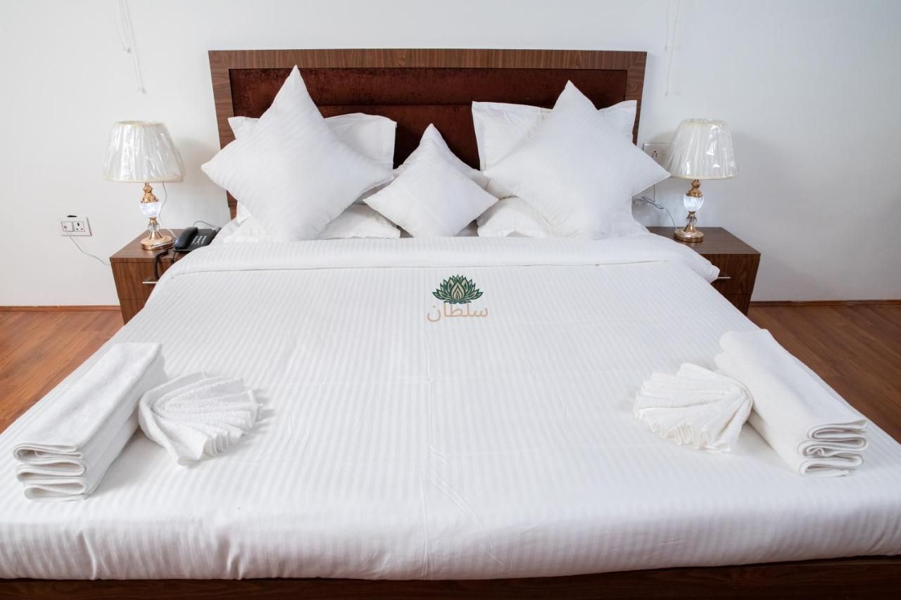 Hotel Sultan Residency Nigeen Lake Standard Room 4