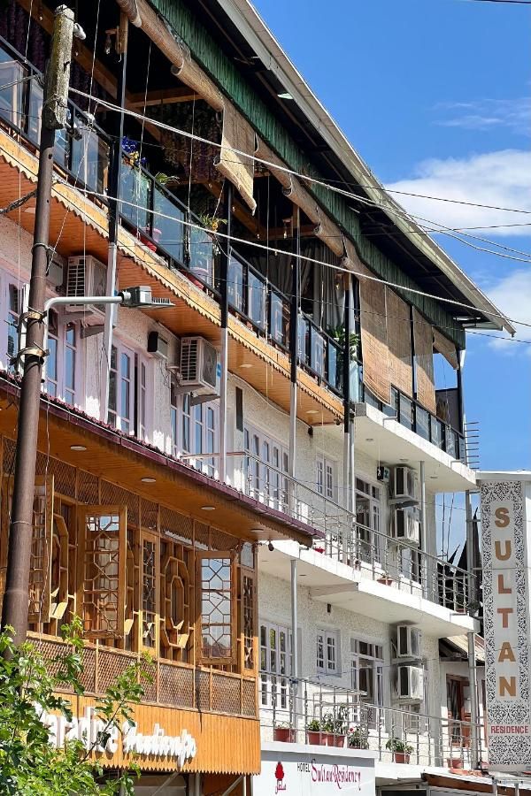 Hotel Sultan Residency Nigeen Lake