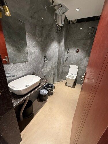 Hotel Aishwarya Family Room 5