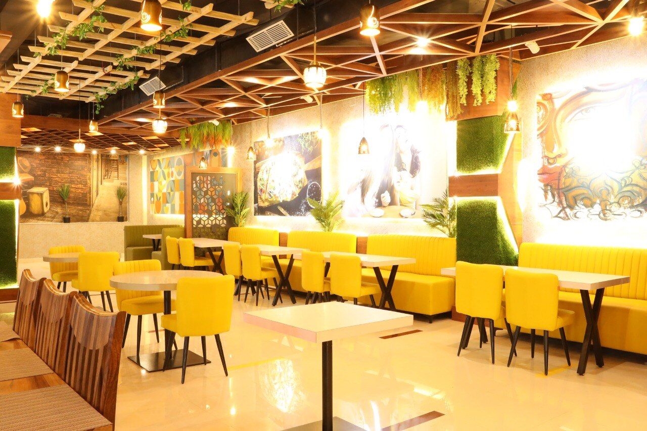 Food & Dining