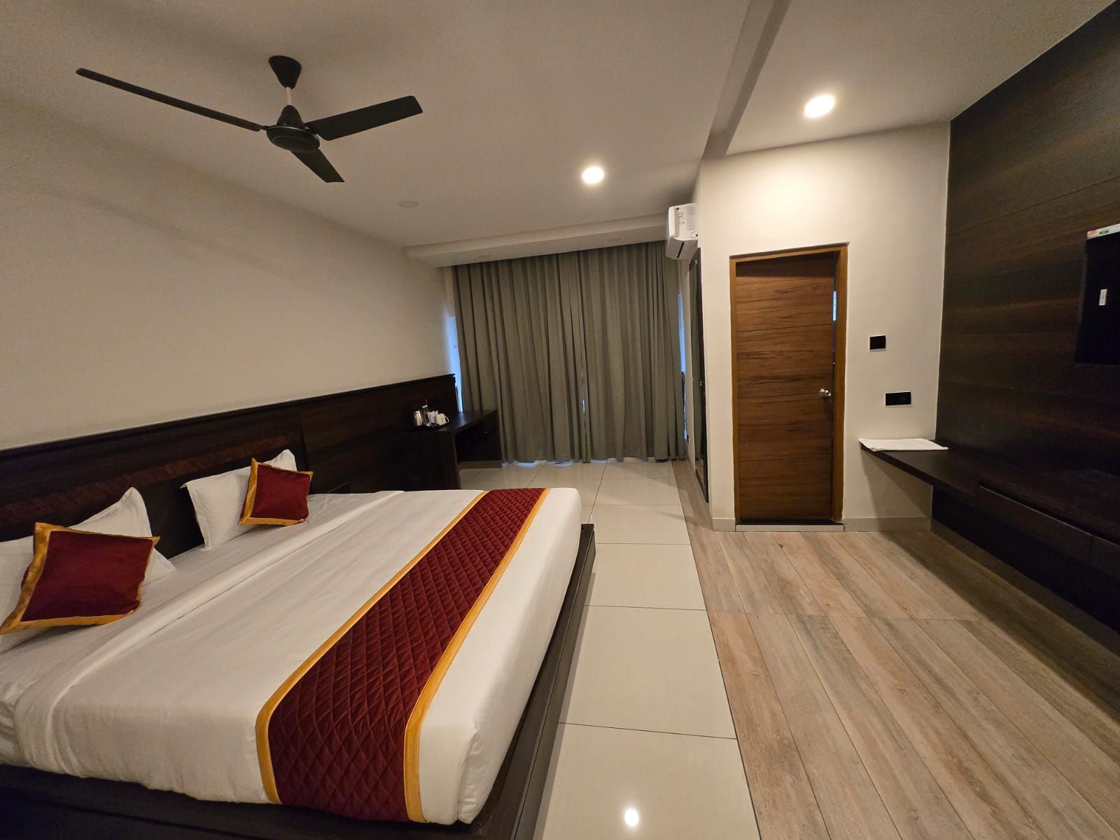 Stayon Hotels STANDARD ROOMS