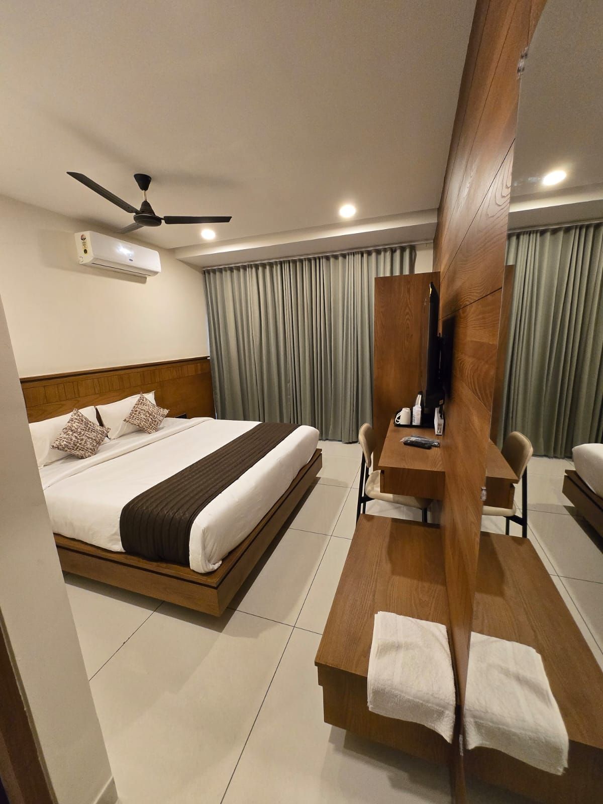 Stayon Hotels STANDARD ROOMS 4