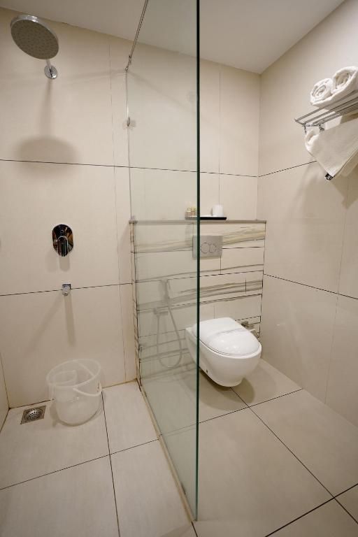 Stayon Hotels DELUXE ROOMS 7