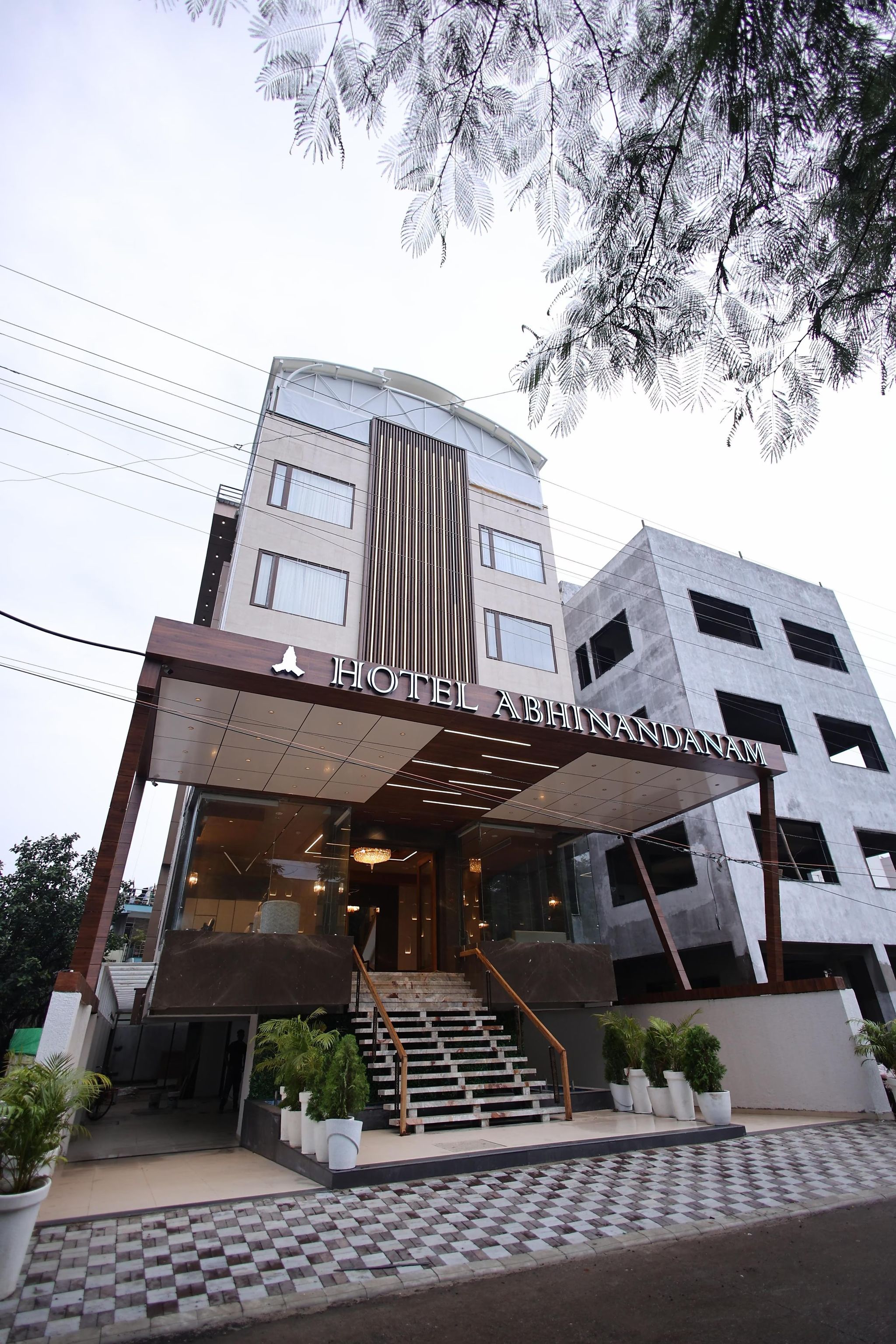 Hotel Abhinandanam