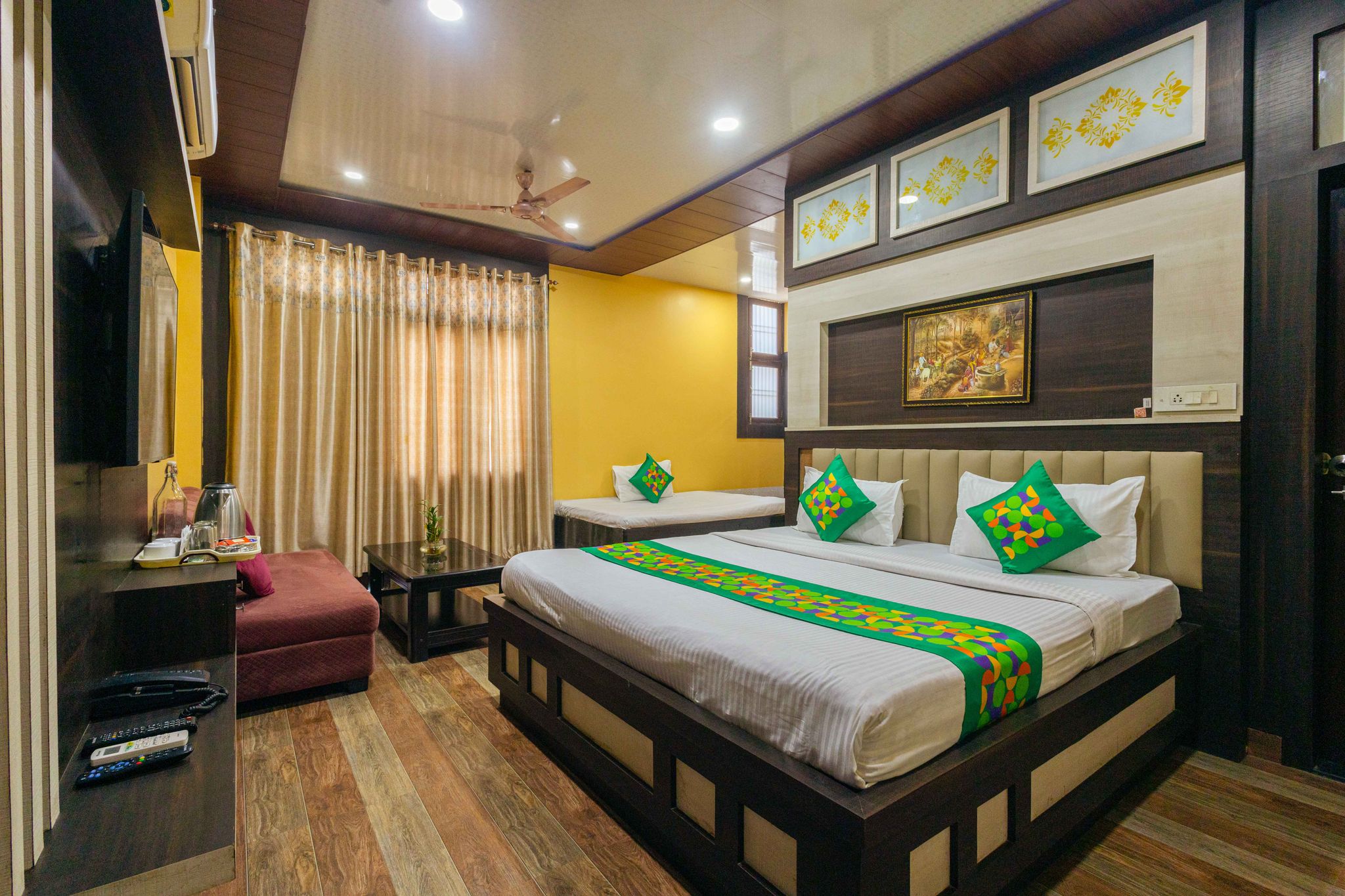 Premium Room