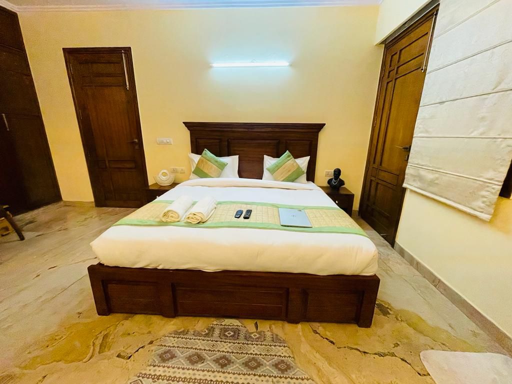 4 BHK 