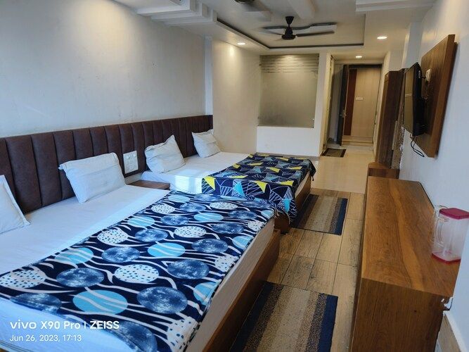 Super Deluxe Four Bed Room