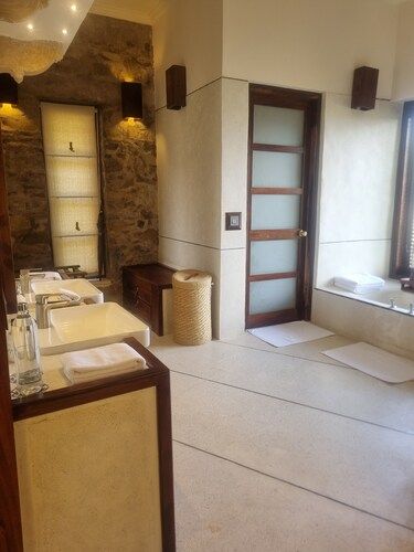 Fort Suite- Private Rooftop