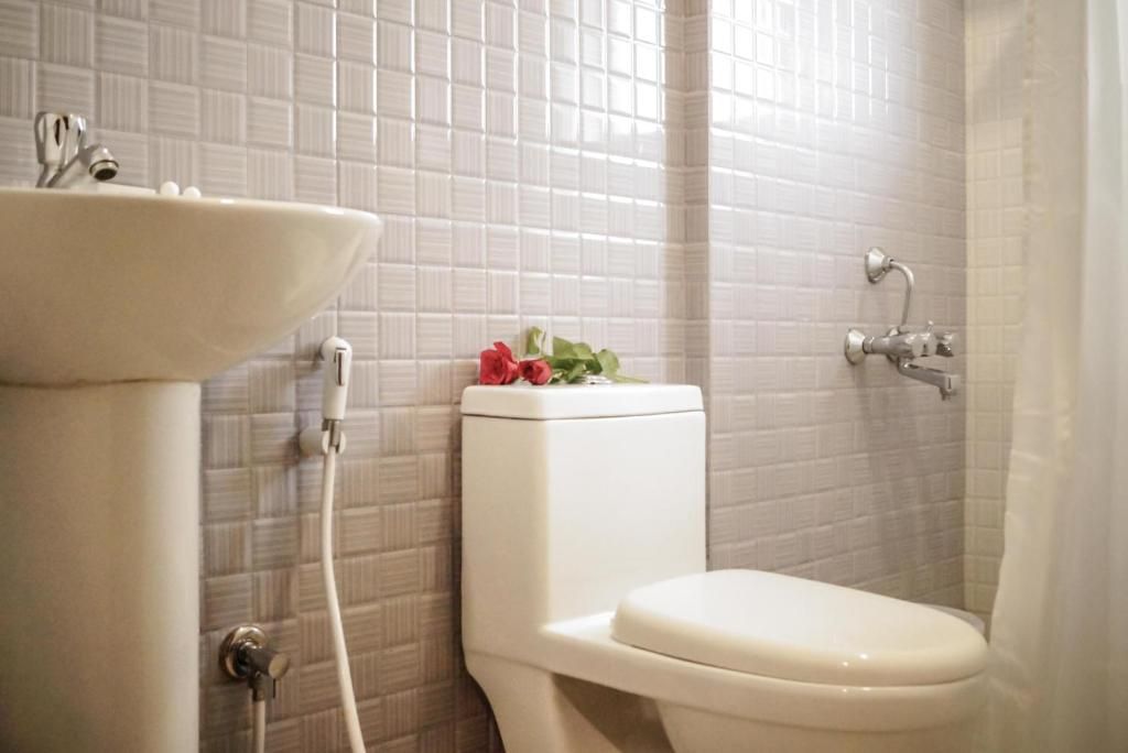 Royal Serenity - Kammanahalli Standard Room 11