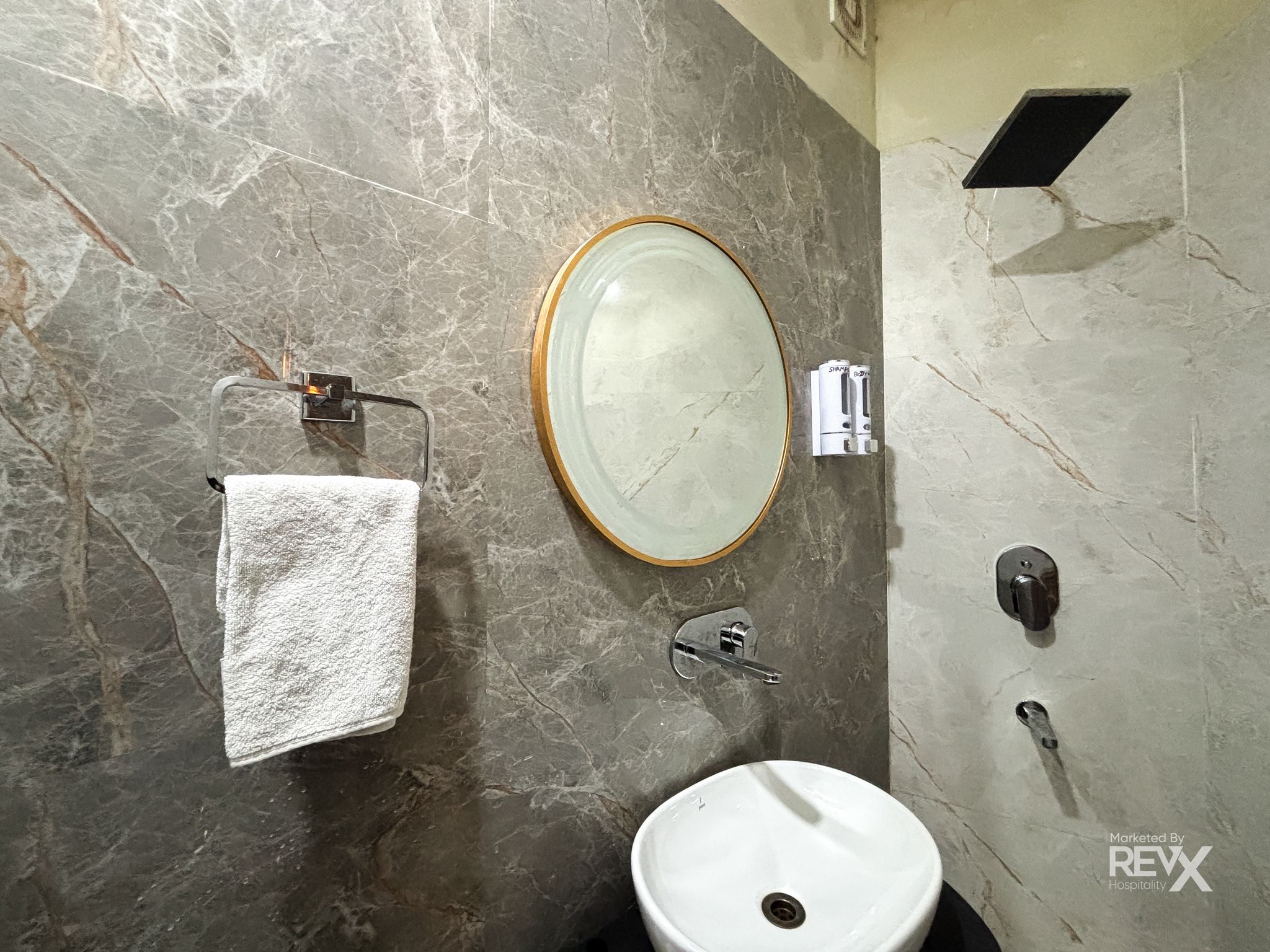 Hotel Brij Vas Standard Room 6