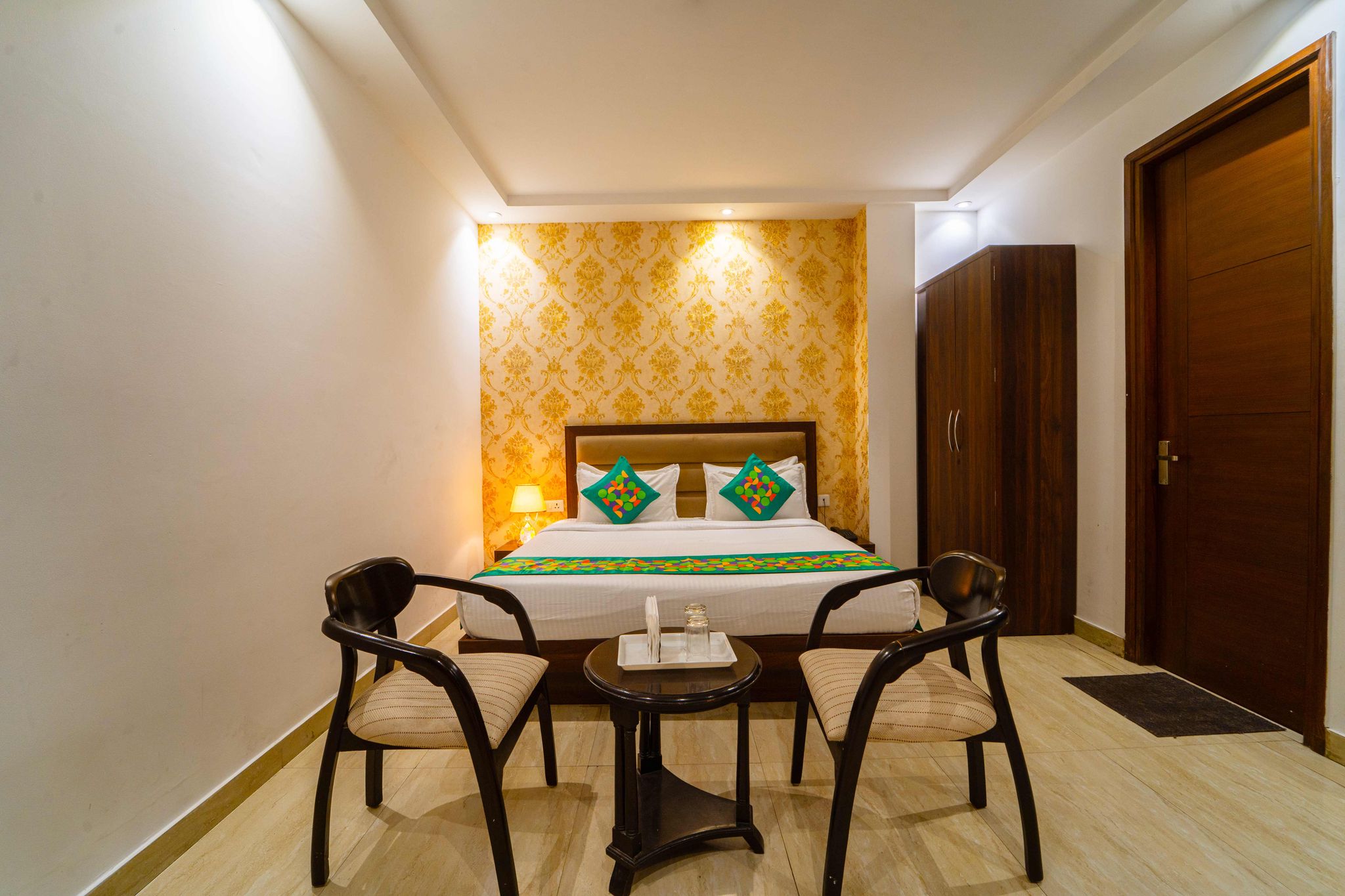 Treebo Luxury Stay Premium Inn Standard Room 4