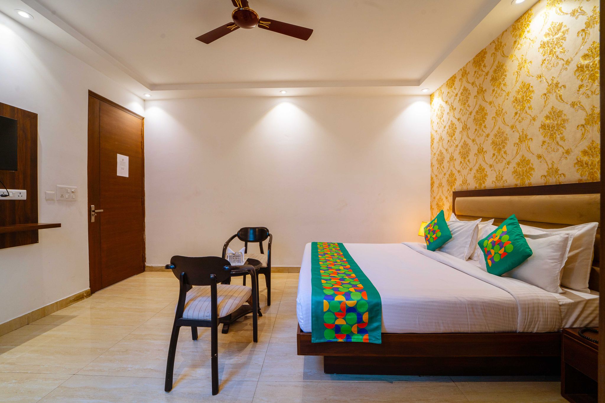 Treebo Luxury Stay Premium Inn Standard Room 6