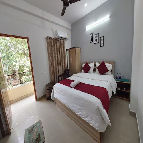 Queen Room