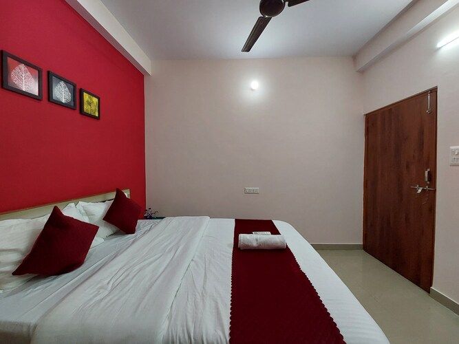 Queen Room