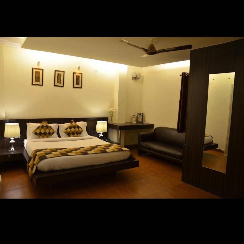 Hotel De Aura Deluxe Room 5