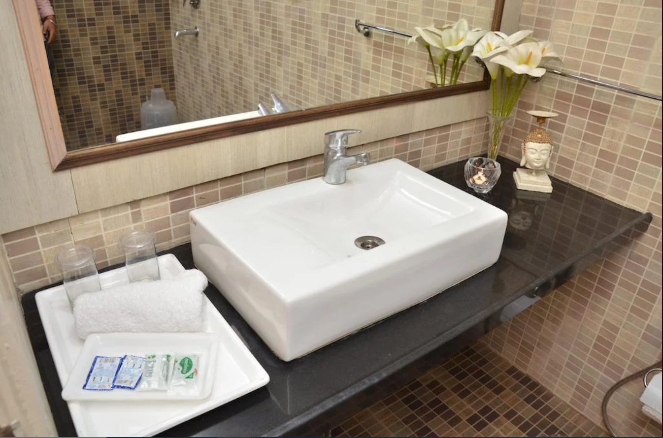 Hotel De Aura Deluxe Room 9