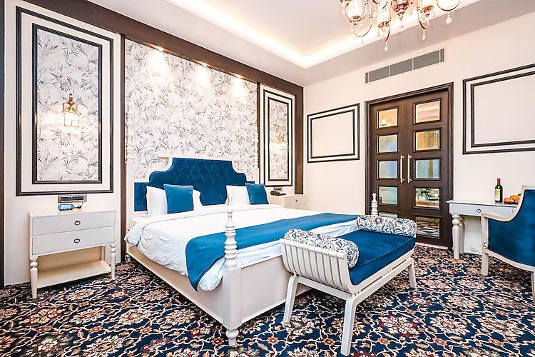 Silver Suite with Balcony