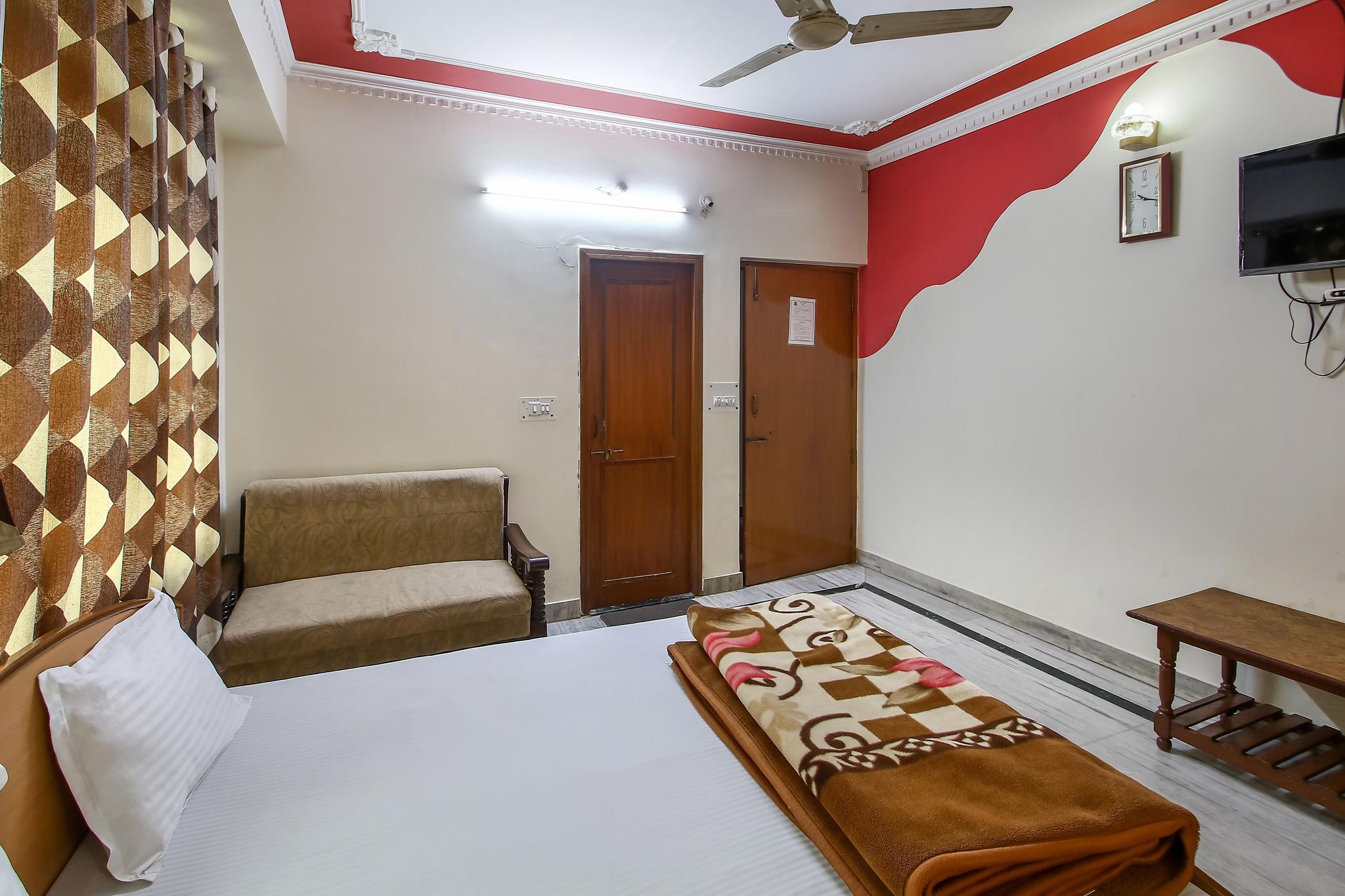 GIRIRAJ KRIPA Double Bed Room 4