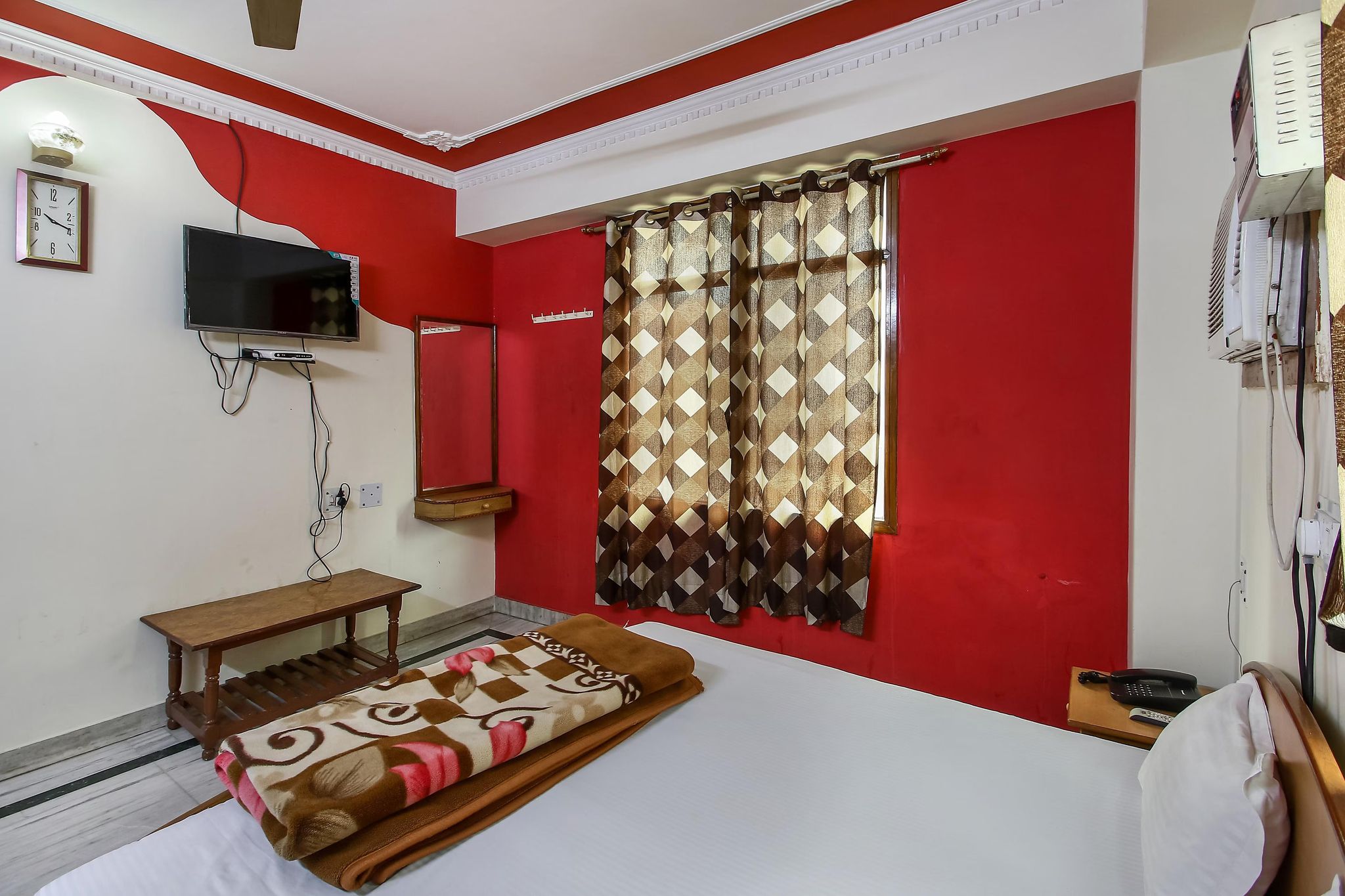 GIRIRAJ KRIPA Double Bed Room 5