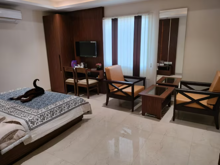 Deluxe Room with Free Wifi