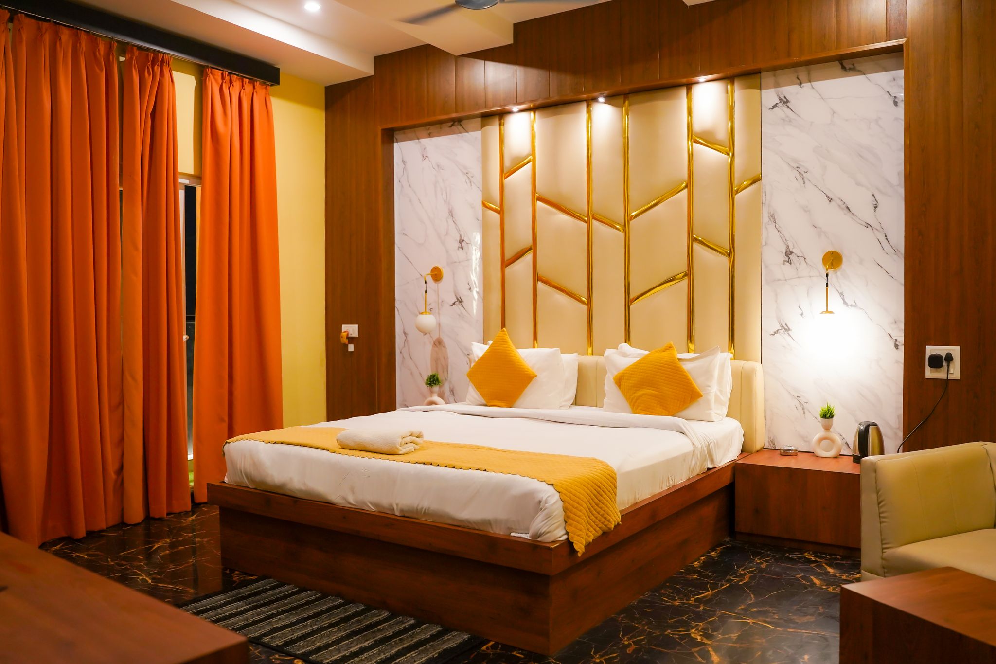 THE BISHAL A LUXURY HOTEL EXECUTIVE ROOM WITH BALCONY 2