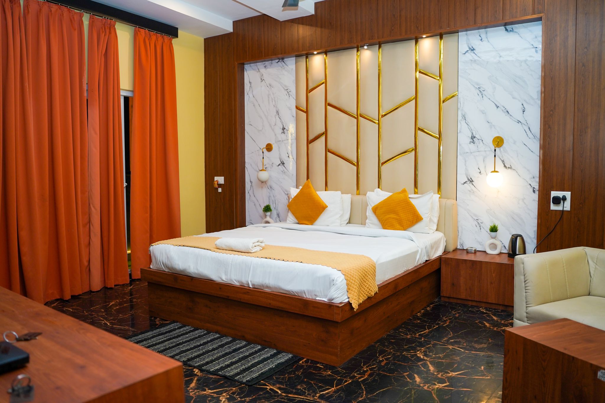 THE BISHAL A LUXURY HOTEL EXECUTIVE ROOM WITH BALCONY