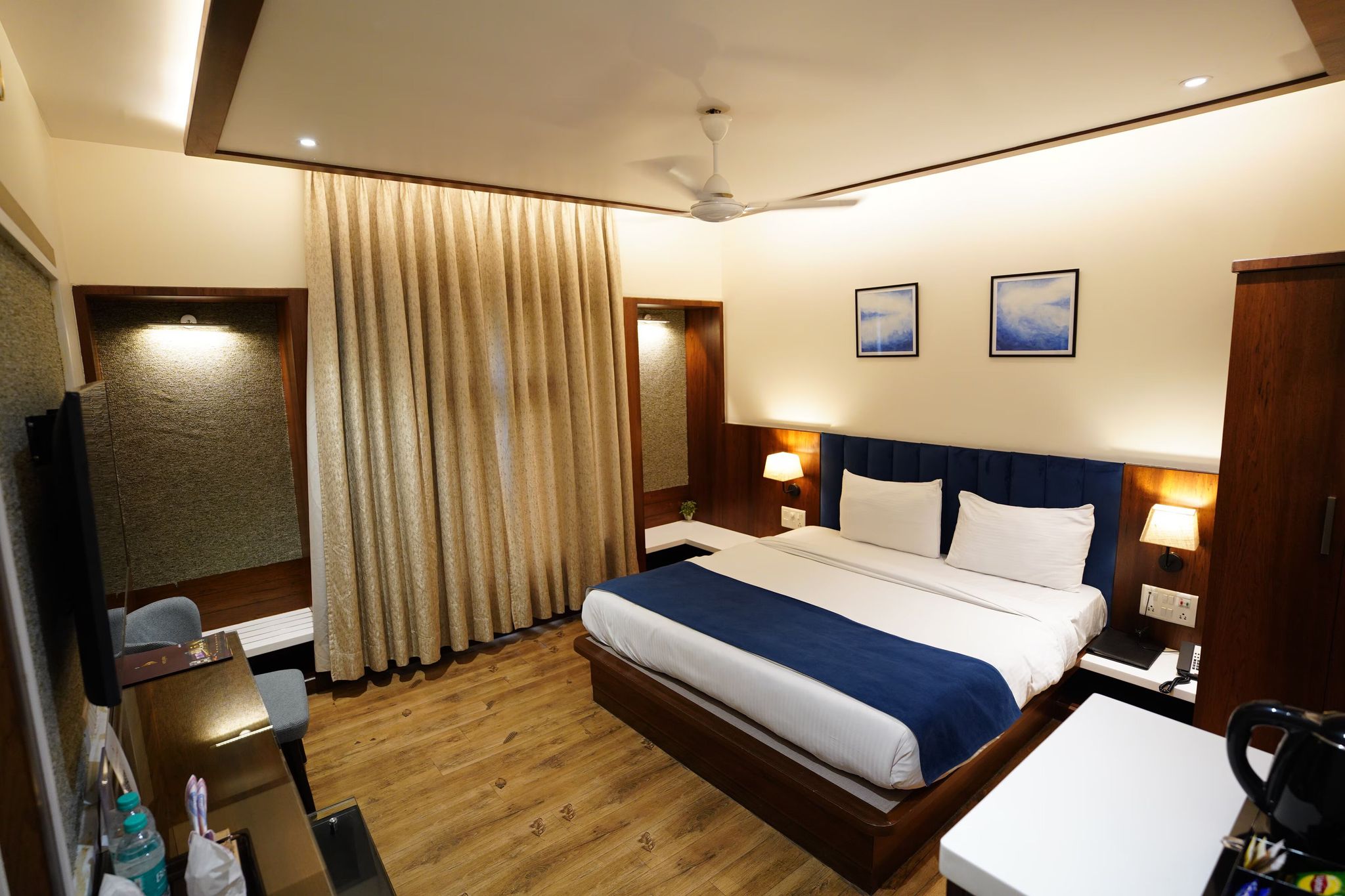 PREMIUM FAMILY SUITE