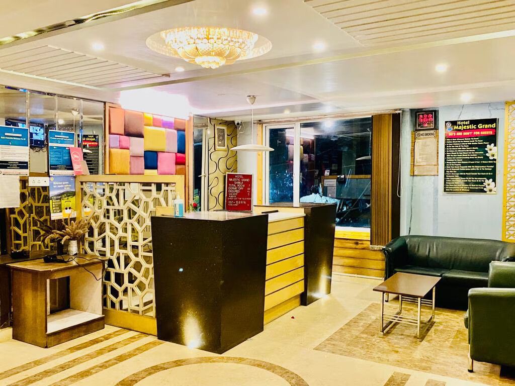 Hotel Majestic Grand