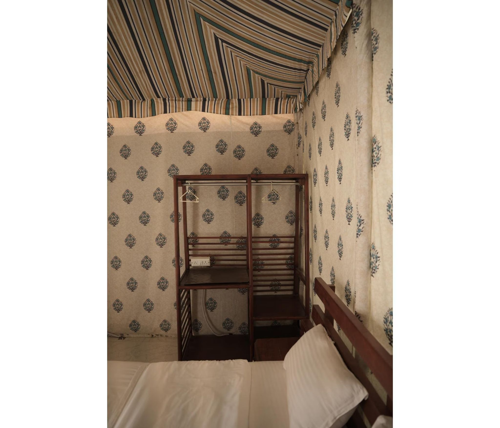 Chandraprabha Signature Resort Luxury Cottage Tent 2