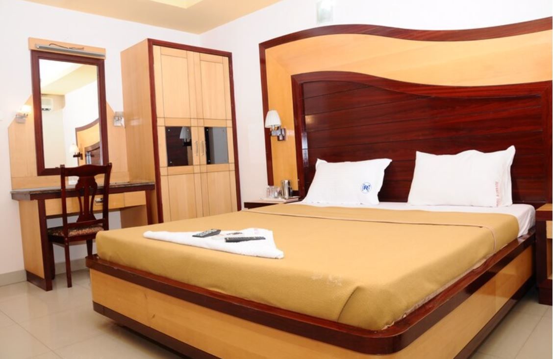 EXECUTIVE DOUBLE A/C