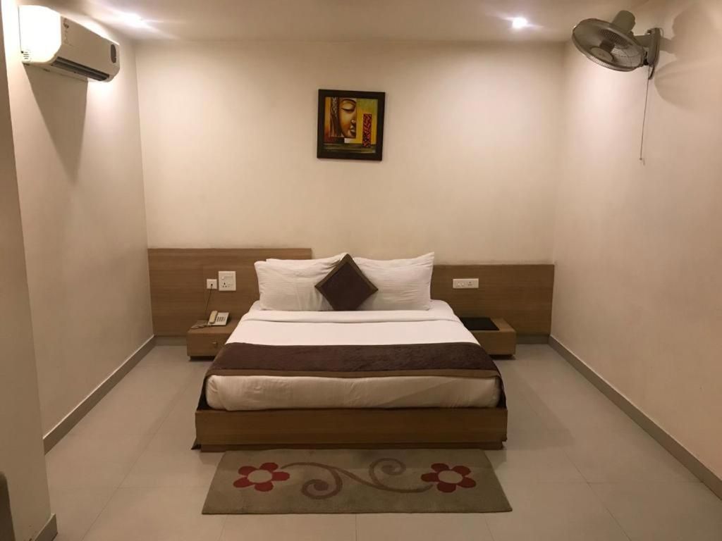 Super Deluxe Room