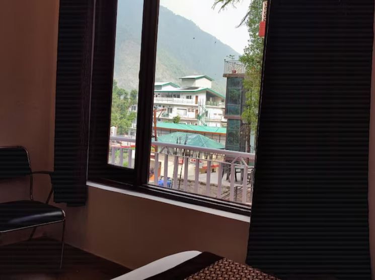 Hotel The Oak Valley Deluxe Room 8