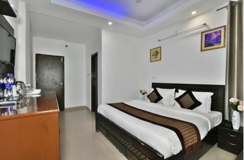 Hotel The Oak Valley Deluxe Room