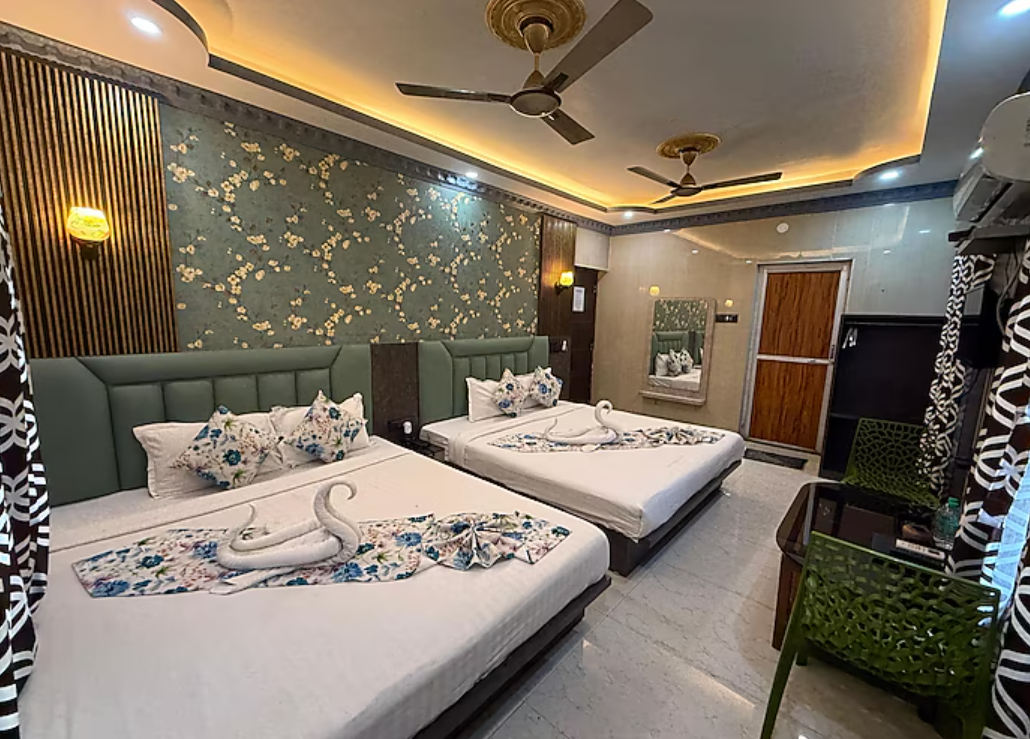 Super Deluxe Family, King, Sea View