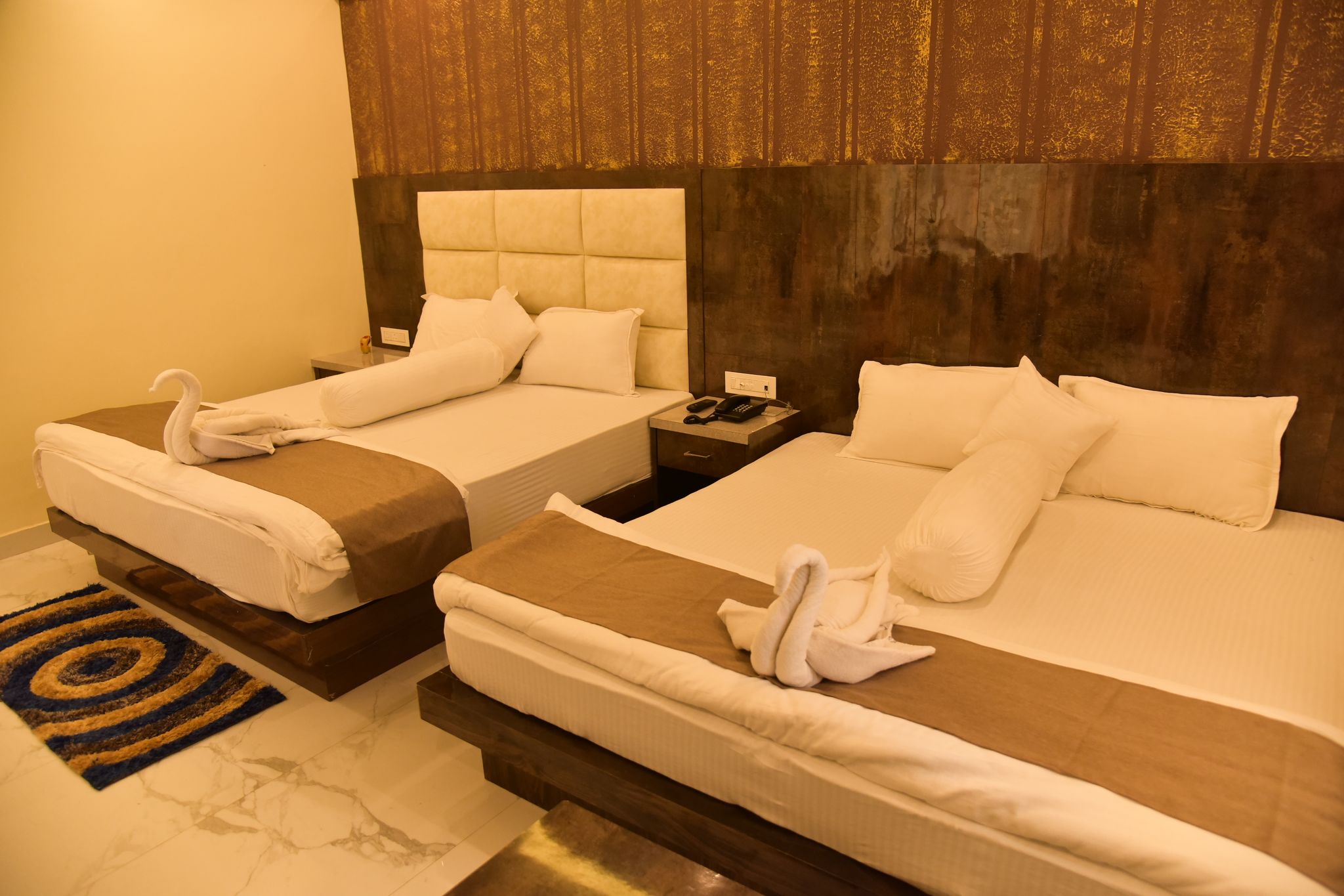 Deluxe 4 Bed Non Sea View