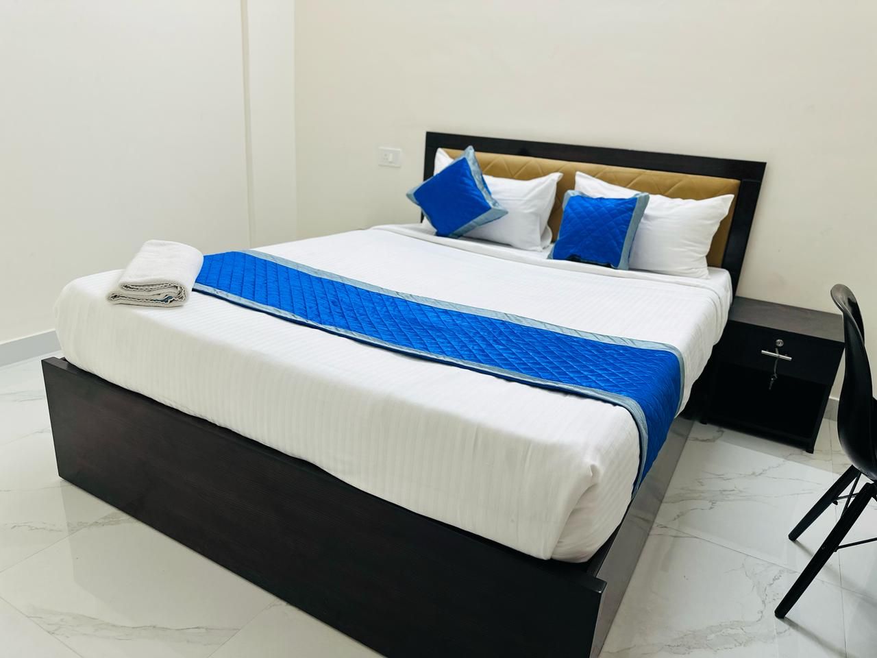 SV comforts Non-AC Rooms