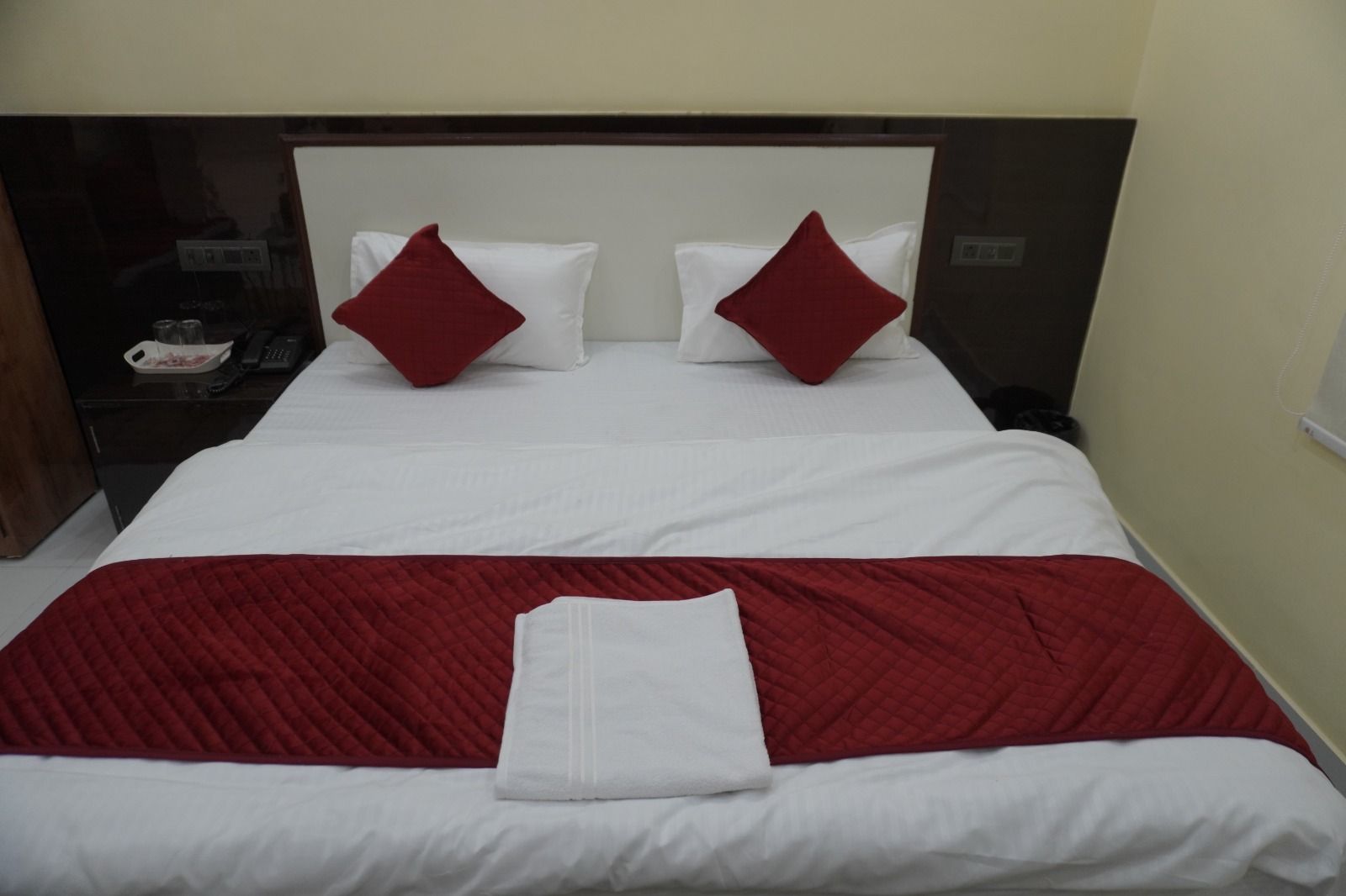 Hotel Hanumat Palace Deluxe Room