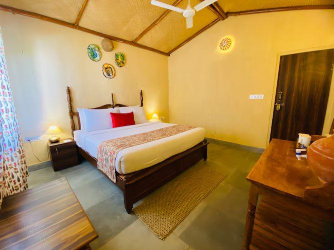 Cottage with private sitout